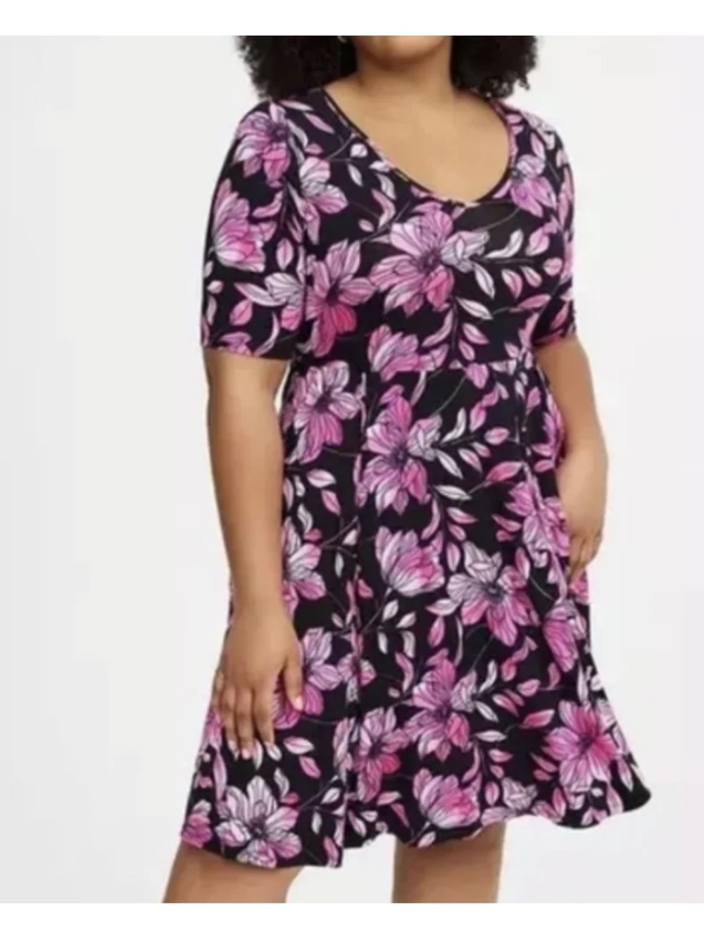 Torrid 00X NWT Black Dress with Bold Pink Floral Print